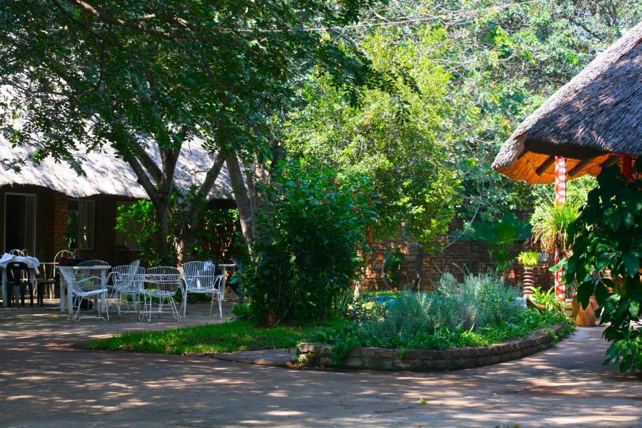 Mawuya Lodge Victoria Falls Kültér fotó